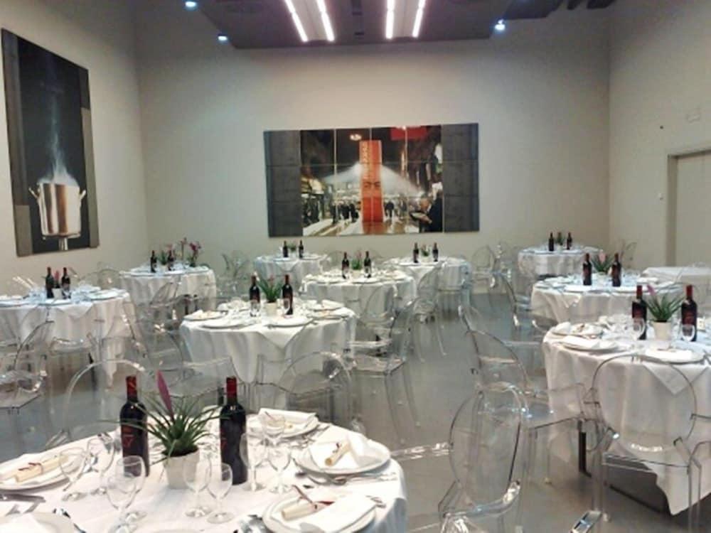 Hotel Art Olympic 4*